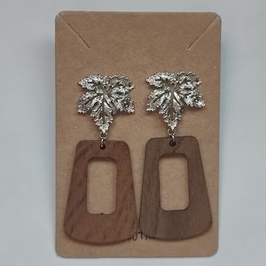 NEW HANDMADE PLATED COPPER LEAF AND WOOD STUD STATEMENT EARRINGS